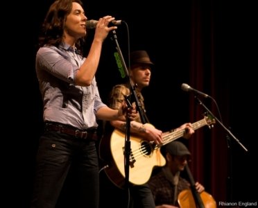 Brandi Carlile - 4/3/09 Maine 066