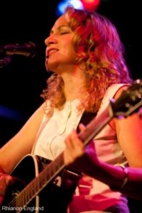 Joan Osborne 3834