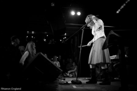 Joan Osborne 3853