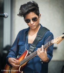 Vicci Martinez 0047