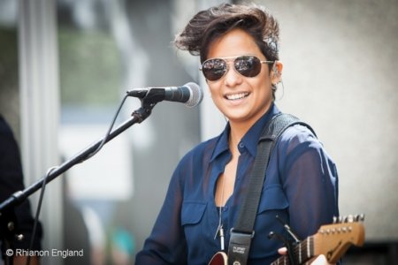 Vicci Martinez 0152