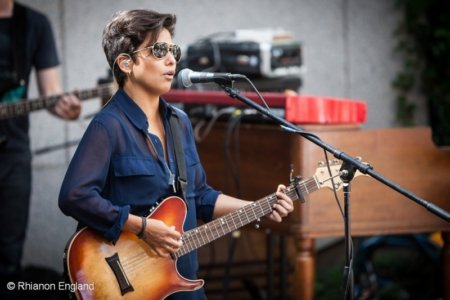 Vicci Martinez 0162