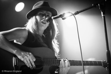 ZZ Ward 0768