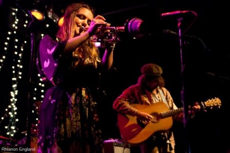 Angus and Julia Stone 10/11/10 Crocodile Cafe