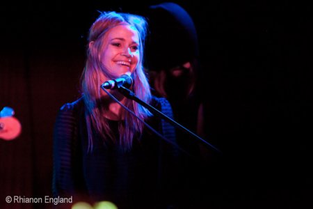 Leisha Hailey 6392