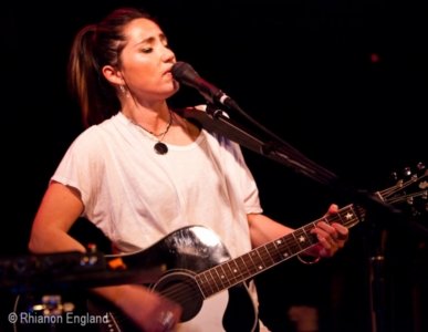 KT Tunstall 6986