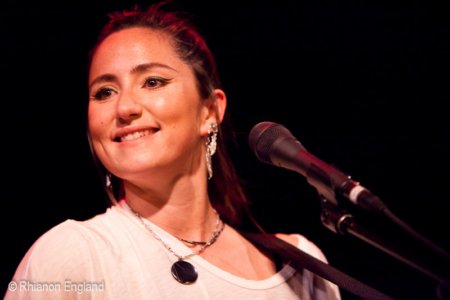KT Tunstall 7006