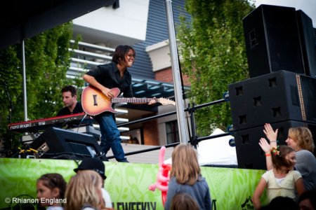 Vicci Martinez 7450