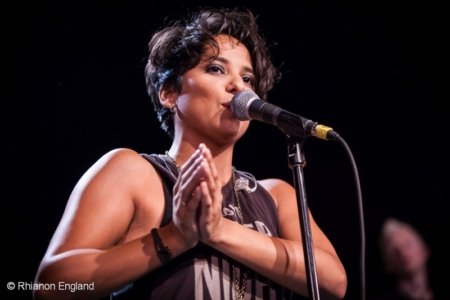 Vicci Martinez 9768