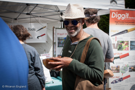 He was playing a really cool instrument. Wish I got a better shot of it.